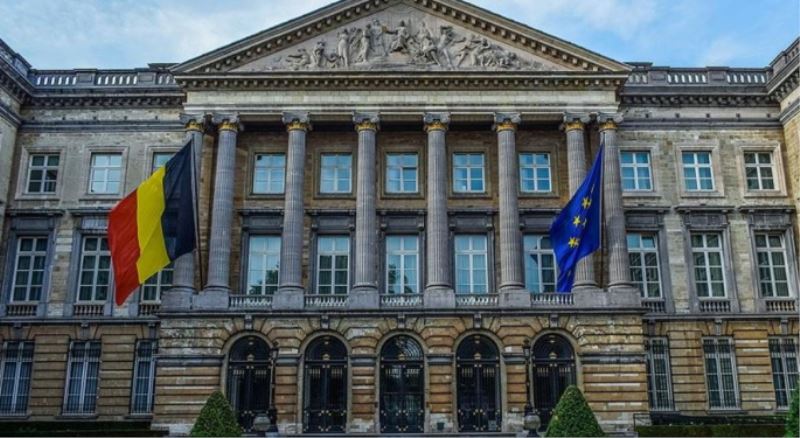 Belçika Hükümeti e-Ticareti Yasaklamayı Tartışıyor