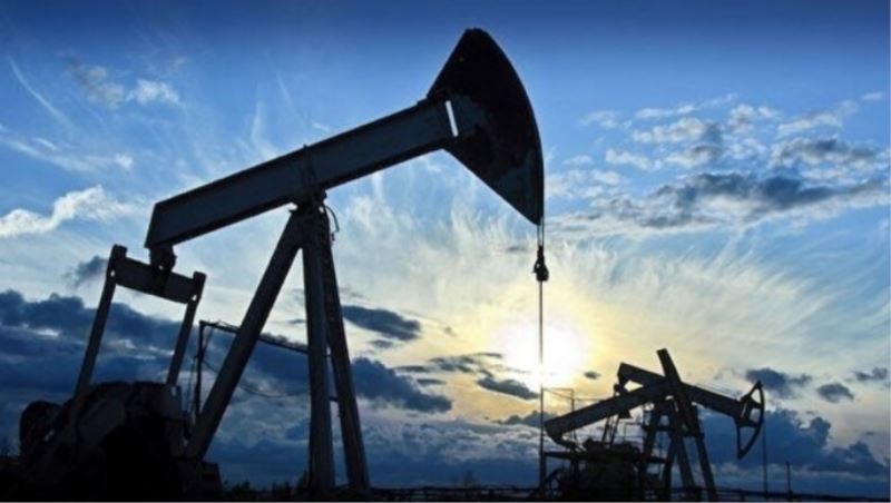 Brent Petrolün Varil Fiyatı 100 Dolar Civarında Seyrediyor