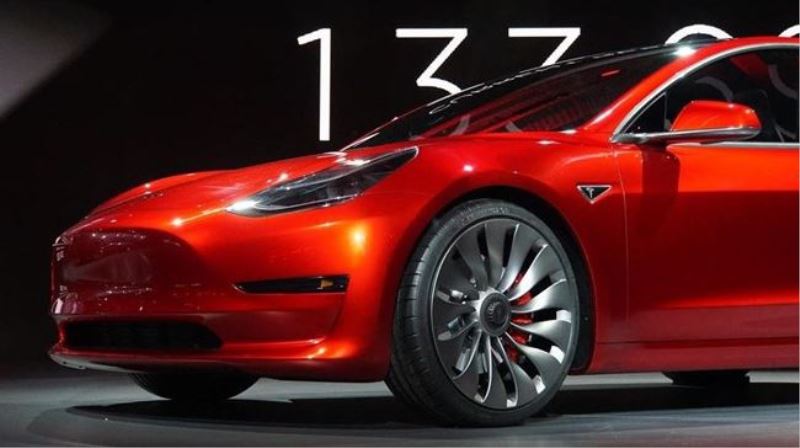 Tesla Araçları Çip Krizi Vurdu! O Araçların Üretimine Ara Verildi